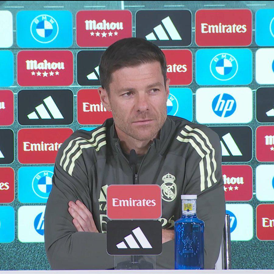 KAIYUN-卡瓦哈尔与阿诺德谁首发？阿隆索：谁表现得更好，谁就能上场