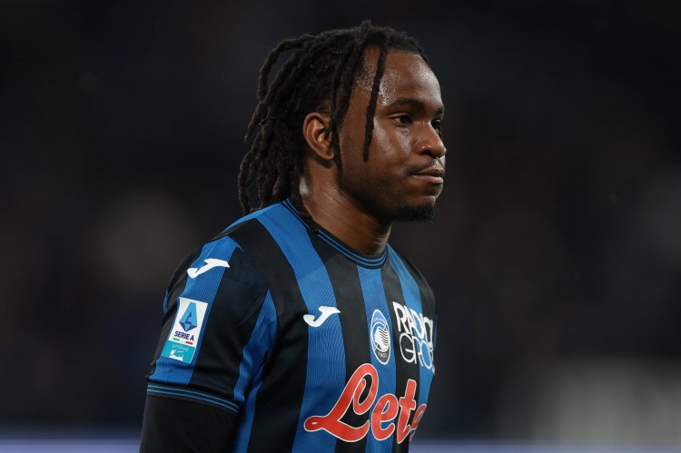 德天空：拜仁积极争取租借卢克曼，已向亚特兰大发送先租后买报价