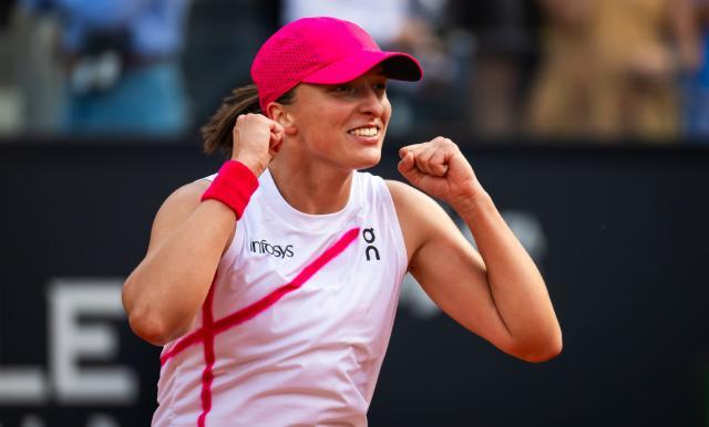 世界前二时隔两周罗马再相遇 这次斯瓦泰克赢大了