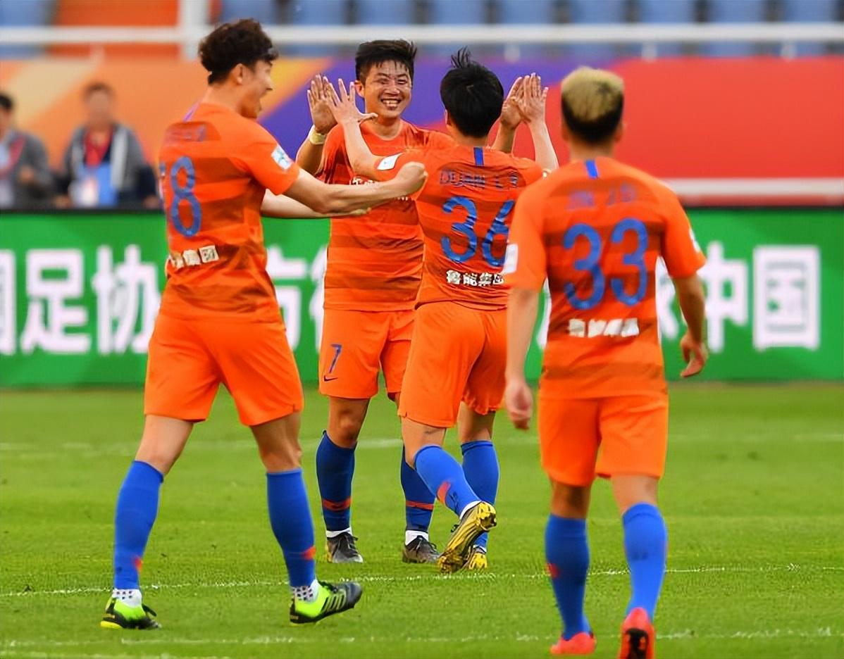 开云APP-他是鲁能本赛季主力阵容的唯一01后！曾在巴西留洋，值得期待